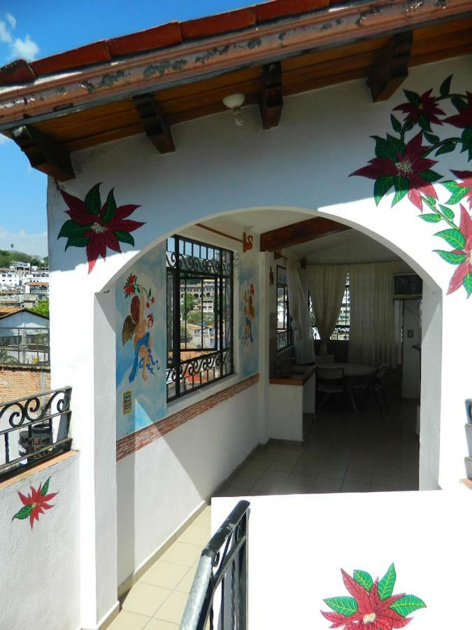 Posada Joan Sebastian Taxco de Alarcon Exterior foto