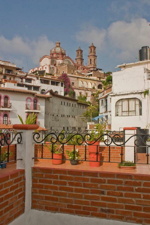 Posada Joan Sebastian Taxco de Alarcon Exterior foto